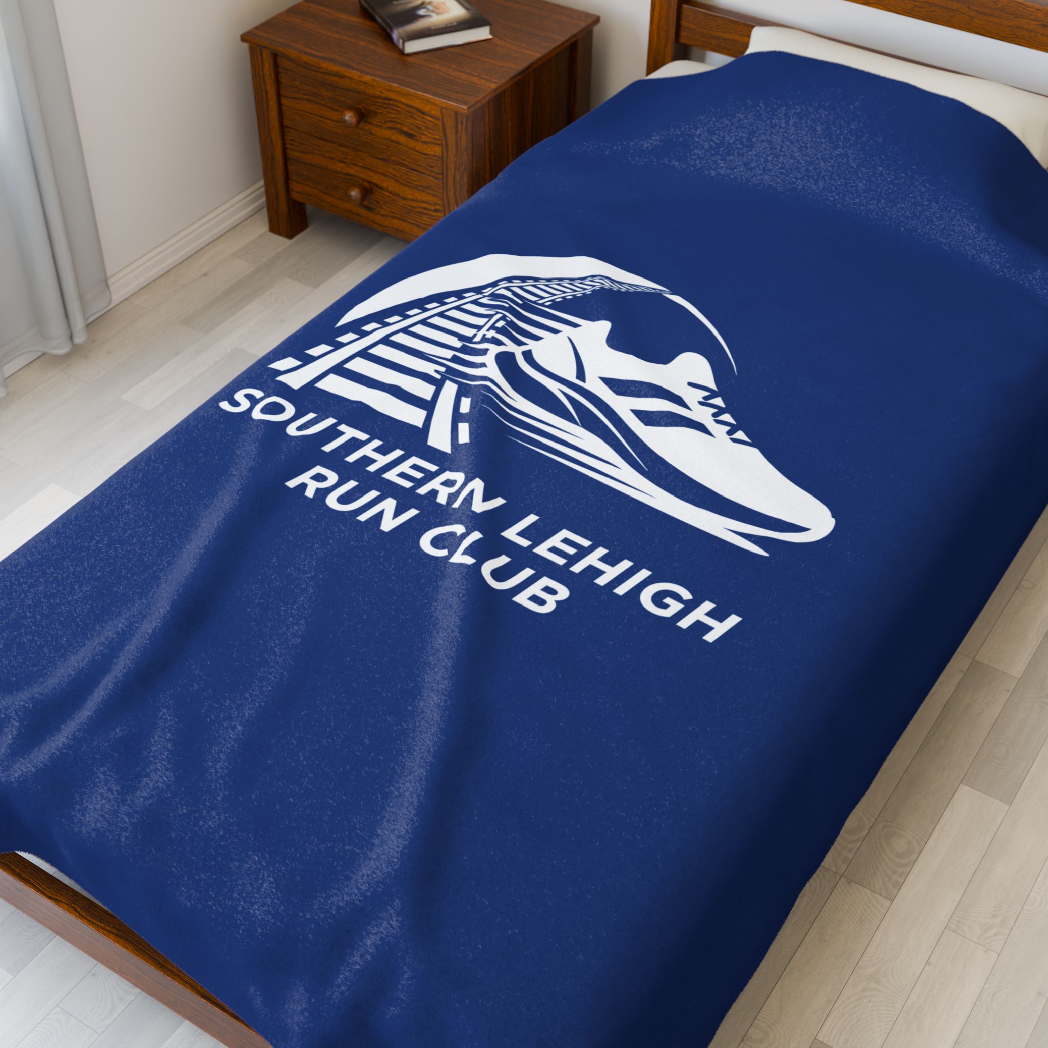 SLRC Velveteen Plush Blanket – Cozy Running Team Throw - Image 7